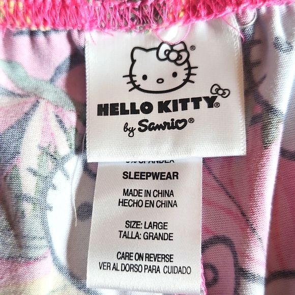 Hello Kitty Sleep Shorts - Picture 3 of 5